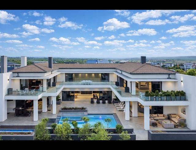 5 BEDROOM HOUSE FOR SALE IN MIDSTREAM RIDGE